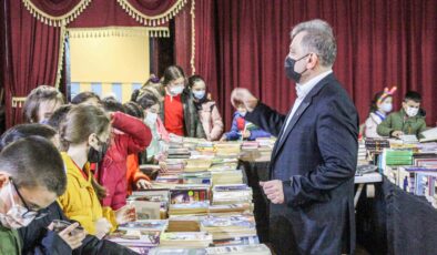 “Karacabey Kitap Günleri”ne büyük ilgi gördü