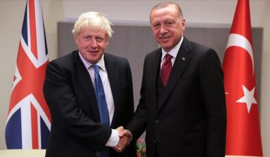 Erdoğan, Johnson ile görüştü