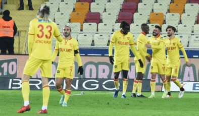 Göztepe, deplasmanda Yeni Malatyaspor’u 2-1 yendi