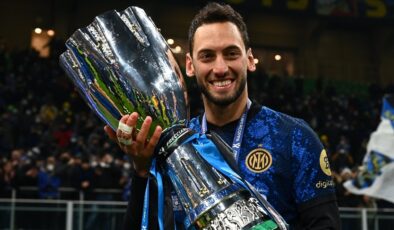 Inter’de ayın futbolcusu Hakan Çalhanoğlu