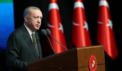 Cumhurbaşkanı Erdoğan: Ücretsiz yardımcı kaynaklarımızı da öğrencilerimize ulaştıracağız