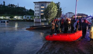 Sel ve su baskını yaşanan Akyurt’ta hayatını kaybedenlerin sayısı 2’ye yükseldi