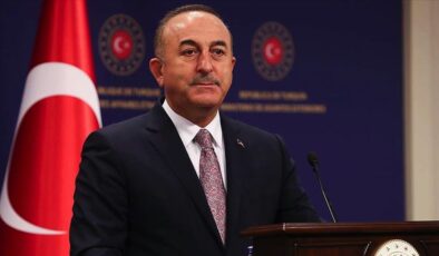 Bakan Çavuşoğlu Sırp ve Kosovalı mevkidaşlarıyla görüştü