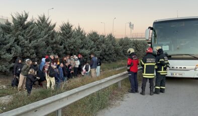 <strong>Kocaeli’de çekicinin otobüse çarptığı kazada 1 kişi öldü, 1 kişi yaralandı</strong>