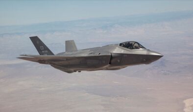 <strong>ABD’de F-35B savaş uçağı iniş sırasında düştü</strong>