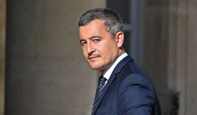 <strong>Fransız İçişleri Bakanı’ndan Paris Belediyesine, grevdeki çöpçüleri “zorla çalıştır” baskısı</strong>