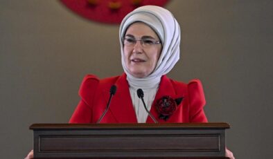 Emine Erdoğan: Dünyanın ilk SİHA gemisi Türkiye’nin gücüne güç katacak