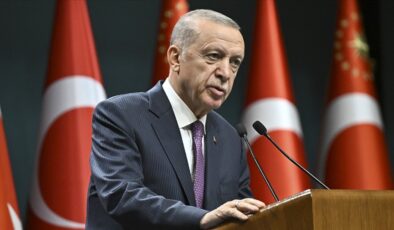 Cumhurbaşkanı Erdoğan: Karadeniz girişimiyle küresel açlık krizi tehlikesinin önüne geçtik