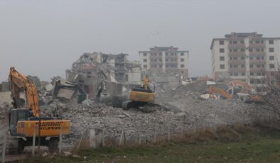 Kahramanmaraş’ta ağır hasarlı binaların yıkım oranı yüzde 85’e ulaştı