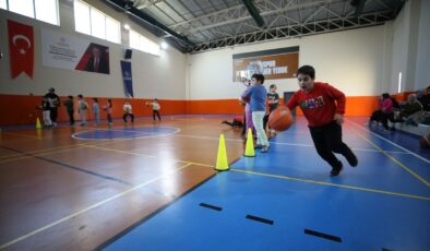 Balıkesir’deki Birleşmiş Milletler 75. Yıl Gençlik Merkezi gençlerin gelişimine katkı sağlıyor