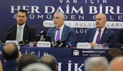 Çalışma ve Sosyal Güvenlik Bakanı Işıkhan: 16 belediyeye 25 milyon 700 bin lira idari para cezası adımını attık